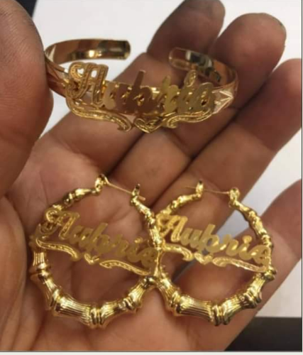 14K Yellow Gold Name Earrings Johanna 41000524